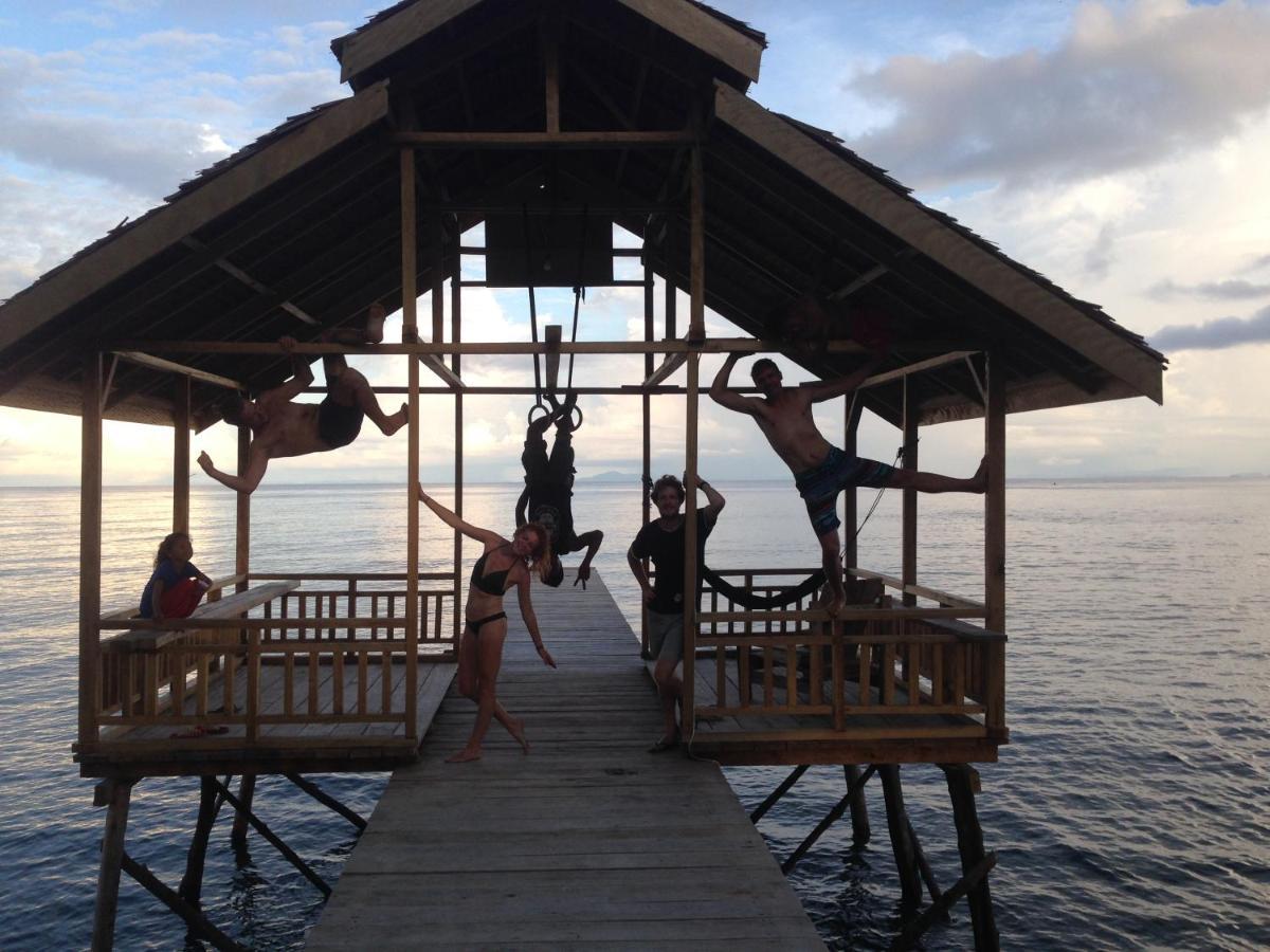 Pristine Paradise Dive Resort - Togean Islands, Una Una Pulau Unauna Luaran gambar