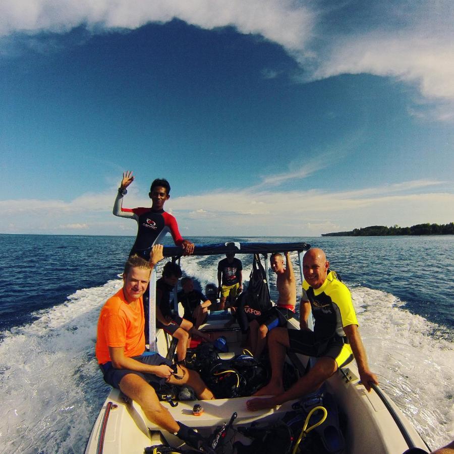 Pristine Paradise Dive Resort - Togean Islands, Una Una Pulau Unauna Luaran gambar