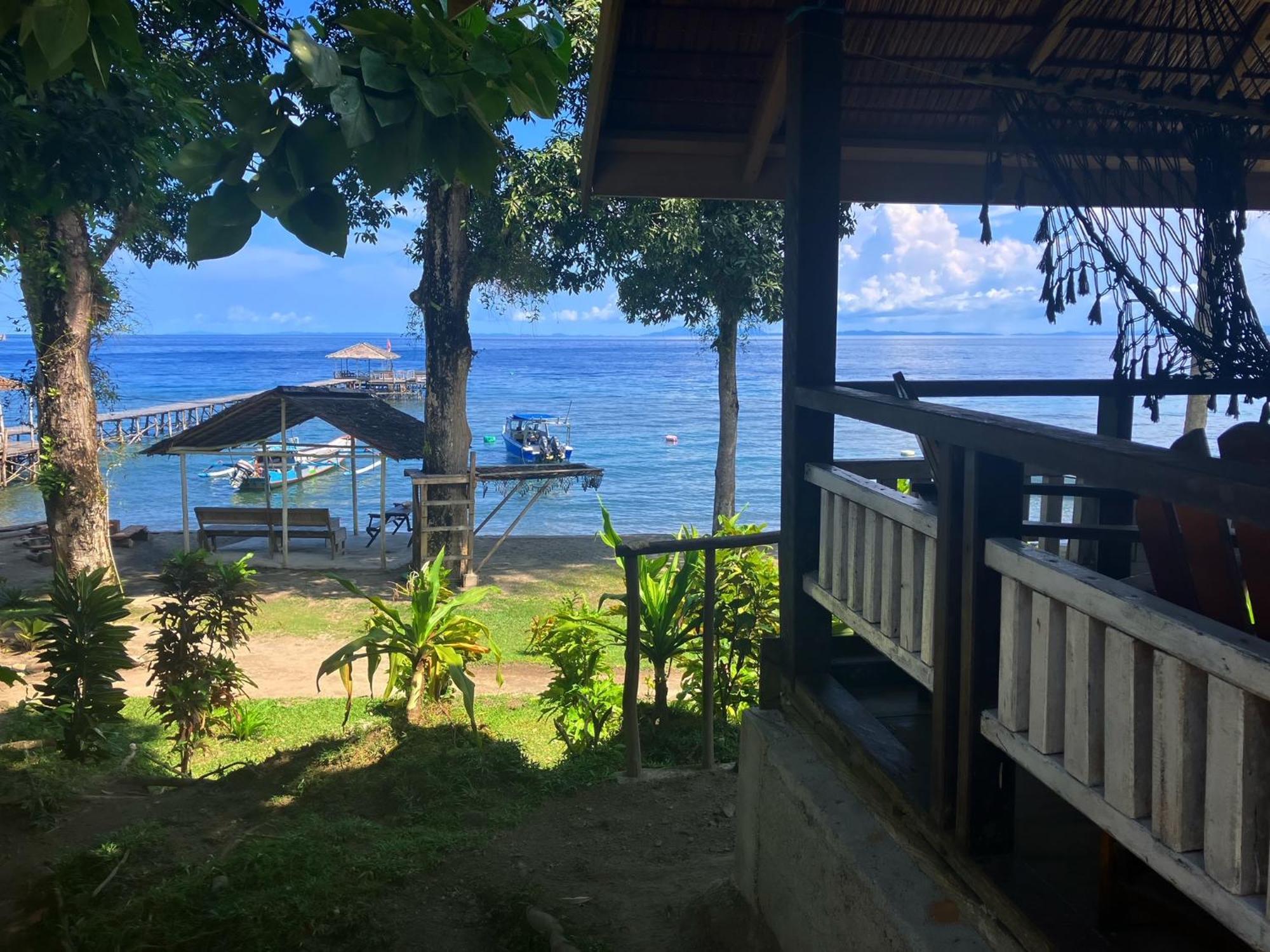 Pristine Paradise Dive Resort - Togean Islands, Una Una Pulau Unauna Luaran gambar