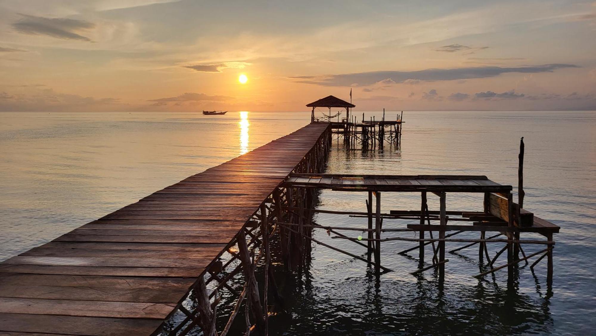 Pristine Paradise Dive Resort - Togean Islands, Una Una Pulau Unauna Luaran gambar