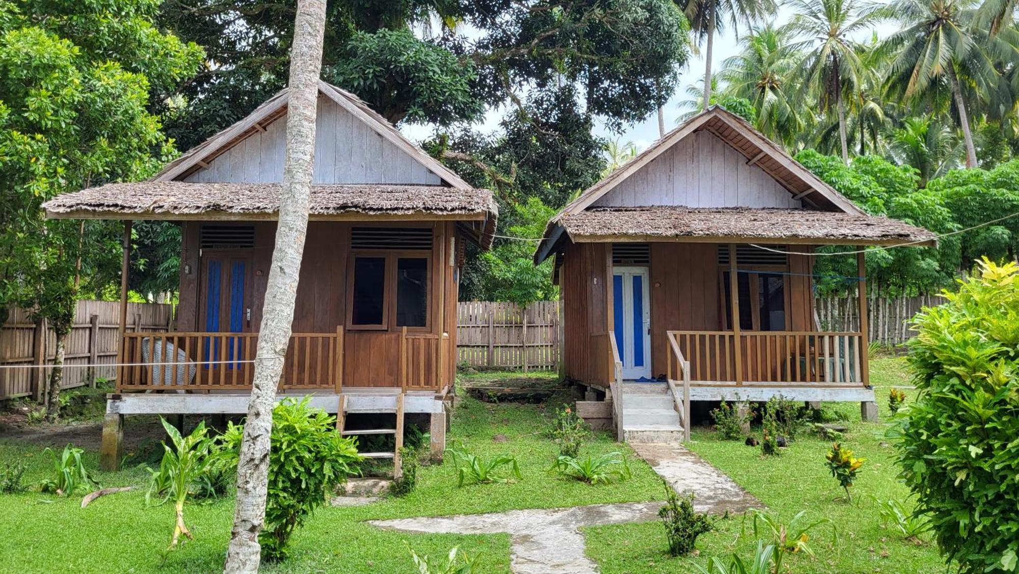 Pristine Paradise Dive Resort - Togean Islands, Una Una Pulau Unauna Luaran gambar